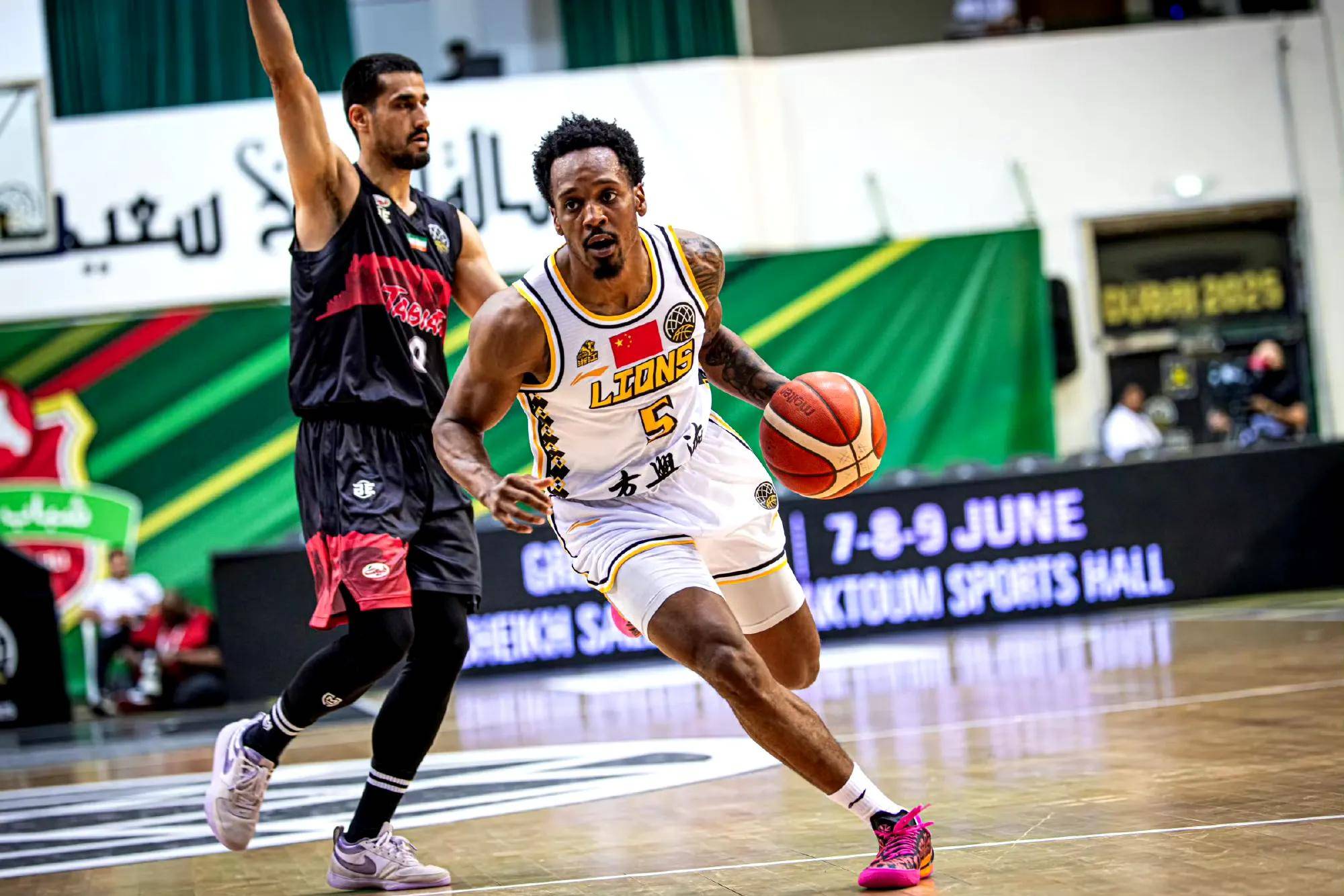 体育赛事-转折点！广厦男篮扳平良机，亚冠加时末段攻防权衡，话题不断，阵容厚度经受考验的简单介绍